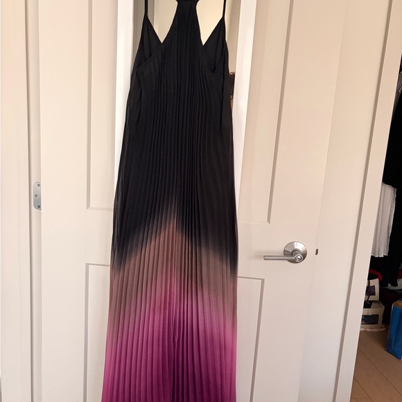 Bar III Dresses & Skirts - Bar III Black and Pink Ombre Dress